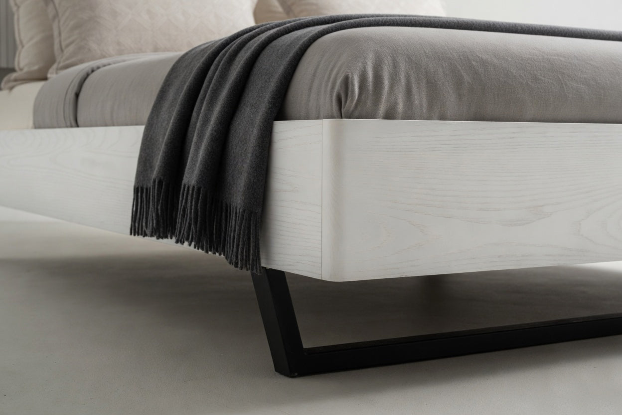 Southport King Bed